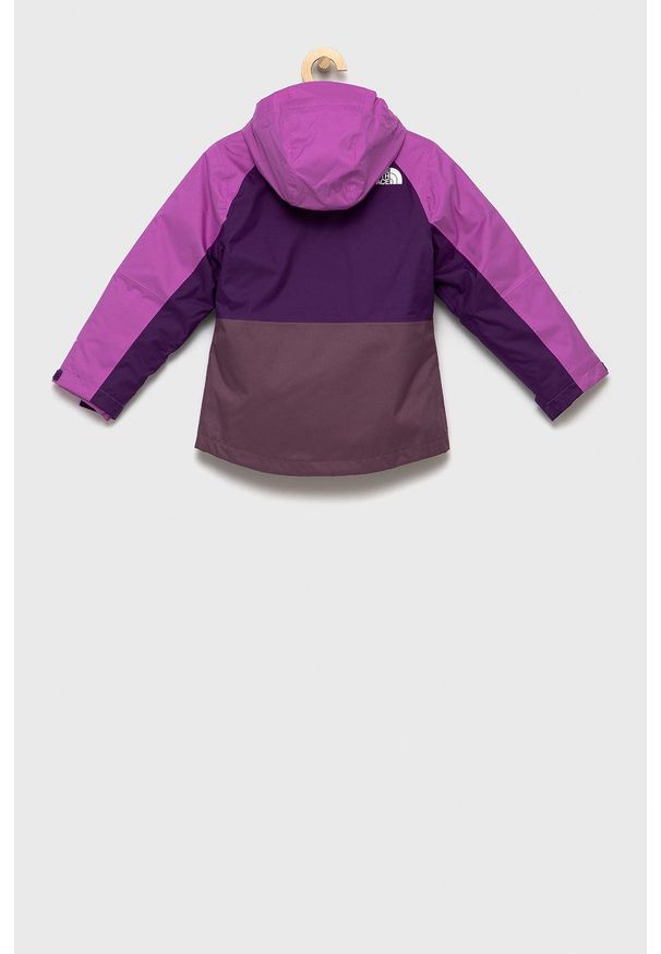The North Face Kurtka dziecięca kolor fioletowy. Kolor: fioletowy. Materiał: materiał, syntetyk. Sezon: zima