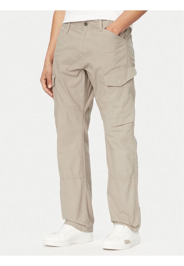 G-Star RAW - G-Star Raw Spodnie materiałowe D28376-D388 Beżowy jasny Regular Fit. Kolor: beżowy. Materiał: bawełna