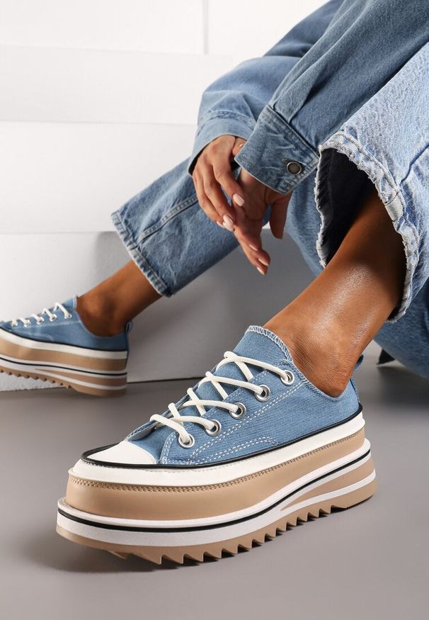 Born2be - Niebieskie Trampki na Grubej Podeszwie przed Kostkę Aneerla. Wysokość cholewki: przed kostkę. Zapięcie: sznurówki. Kolor: niebieski. Materiał: jeans. Styl: klasyczny, elegancki