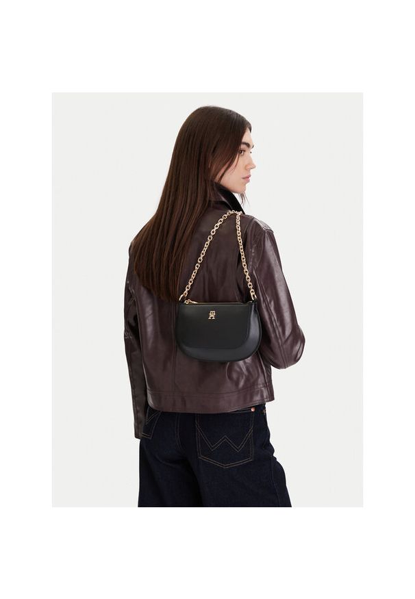 TOMMY HILFIGER - Torebka Tommy Hilfiger. Kolor: czarny