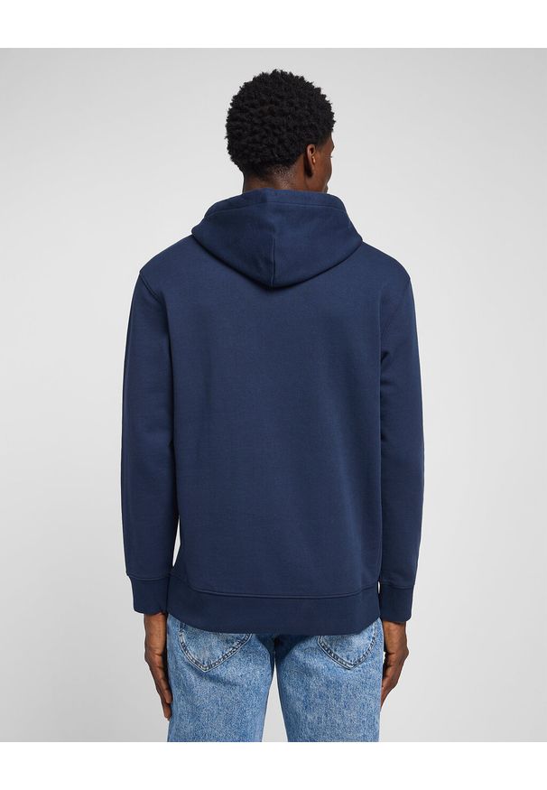 Lee - LEE PLAIN HOODIE MĘSKA BLUZA Z KAPTUREM NIEROZPINANA NAVY L80YFW35 112333648. Typ kołnierza: kaptur
