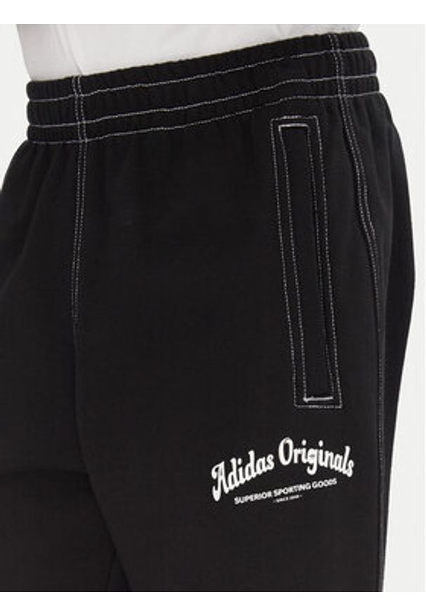 Adidas - adidas Spodnie dresowe JP4487 Czarny Regular Fit. Kolor: czarny. Materiał: bawełna