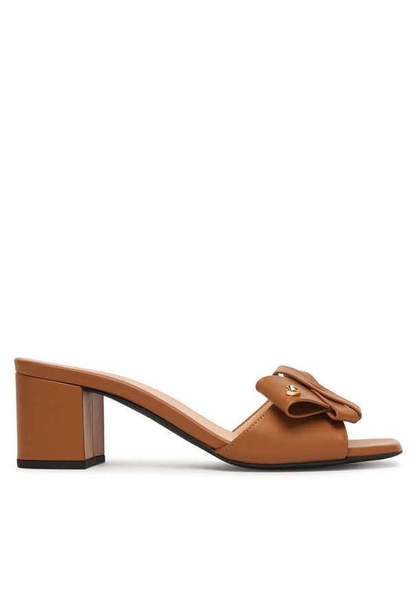 Love Moschino - Klapki LOVE MOSCHINO. Kolor: brązowy