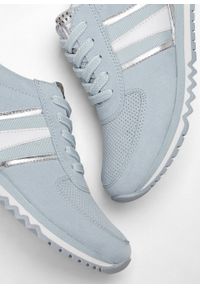 Sneakersy Marco Tozzi bonprix jasnoniebieski. Kolor: niebieski #4