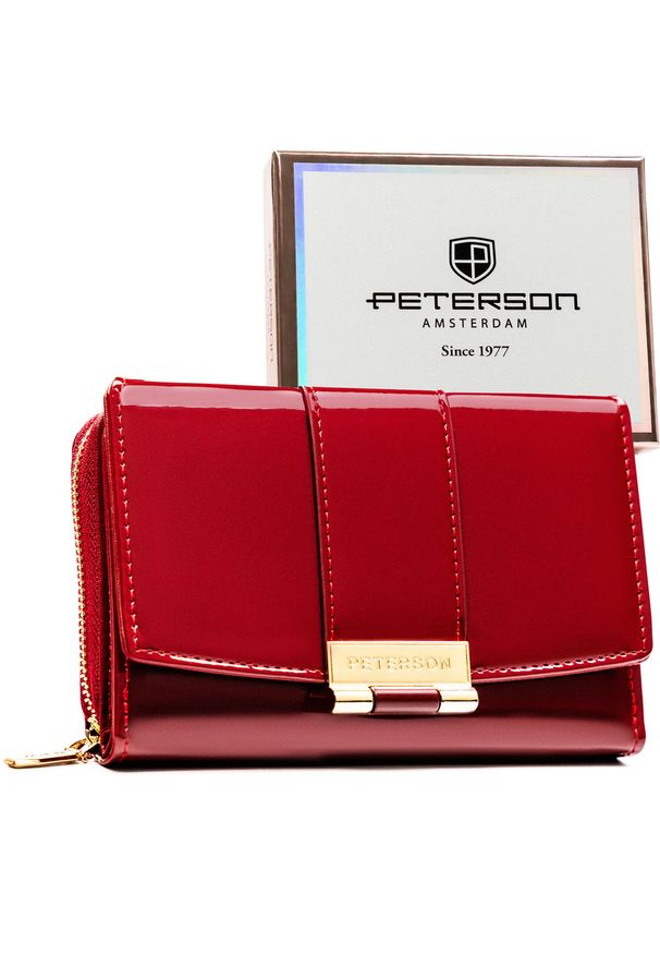 Bordowy, poziomy portfel damski wykonany z lakierowanej skóry ekologicznej - Peterson. Kolor: czerwony. Materiał: lakier, skóra ekologiczna. Wzór: gładki