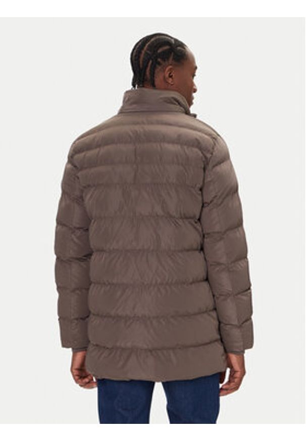 Geox Kurtka zimowa Leitan M5628B T3266 F1432 Beżowy Regular Fit. Kolor: beżowy. Materiał: syntetyk. Sezon: zima