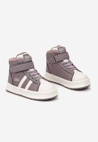 Born2be - Fioletowe Botki w Stylu Sneakersów z Futrzaną Wyściółką Parlemi. Okazja: na uczelnię, na co dzień. Zapięcie: rzepy. Kolor: fioletowy. Materiał: futro. Styl: klasyczny, sportowy, casual, elegancki
