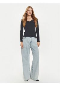 Levi's® Bluzka A9330-0000 Czarny Regular Fit. Kolor: czarny. Materiał: bawełna #2