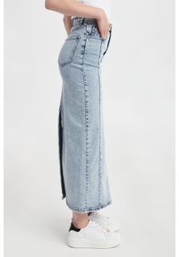 Spódnica jeansowa GESTUZ. Materiał: jeans
