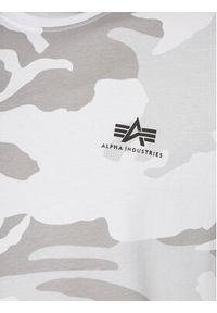 Alpha Industries T-Shirt Basic T Small Logo Camo 188505C Szary Regular Fit. Kolor: szary. Materiał: bawełna #3