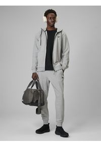 4f - 4F Bluza dresowa regular z kapturem męska - szara L. Okazja: na co dzień. Typ kołnierza: kaptur. Kolor: szary. Materiał: dresówka. Długość rękawa: raglanowy rękaw. Wzór: gładki. Styl: casual #2