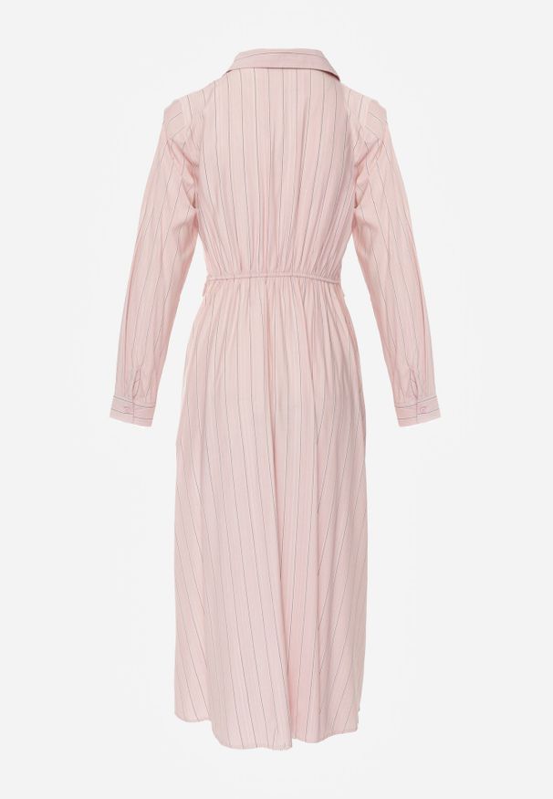 Born2be - Różowa Koszulowa Sukienka z Wiskozy z Ozdobnym Marszczeniem w Talii Batena. Okazja: na co dzień, na spotkanie biznesowe, do pracy. Kolor: różowy. Materiał: wiskoza. Typ sukienki: koszulowe. Styl: casual, biznesowy, elegancki, klasyczny