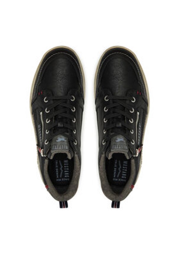 Mustang Sneakersy 4160-301 Czarny. Kolor: czarny. Materiał: materiał