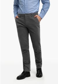 Volcano - Spodnie chinosy, Regular Fit, R-PATT. Kolor: czarny. Materiał: materiał. Styl: klasyczny #1