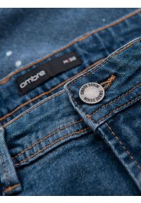 Ombre Clothing - Krótkie męskie spodenki jeansowe z przetarciami i podwiniętą nogawką – niebieskie V2 OM-SRDS-0186 - XXL. Okazja: na co dzień. Kolor: niebieski. Materiał: jeans. Długość: krótkie. Wzór: aplikacja. Sezon: lato. Styl: casual #11