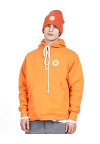 ROBERT KUPISZ - Pomarańczowa bluza Now Bull. Kolor: pomarańczowy. Materiał: dresówka, materiał. Długość rękawa: długi rękaw. Długość: długie. Wzór: nadruk #1