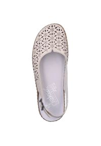 Skórzane komfortowe sandały ażurowe beżowe Rieker 44861-60 beżowy. Kolor: beżowy. Materiał: skóra. Wzór: ażurowy #4