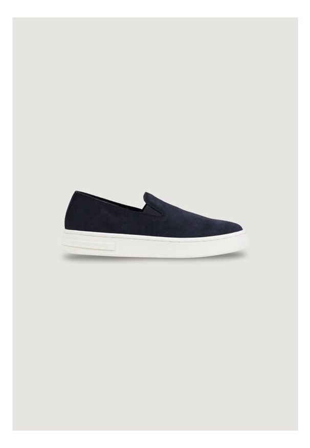 Armani Exchange Półbuty XM002633 AF16411 ZB004 Granatowy. Kolor: niebieski. Materiał: zamsz, skóra