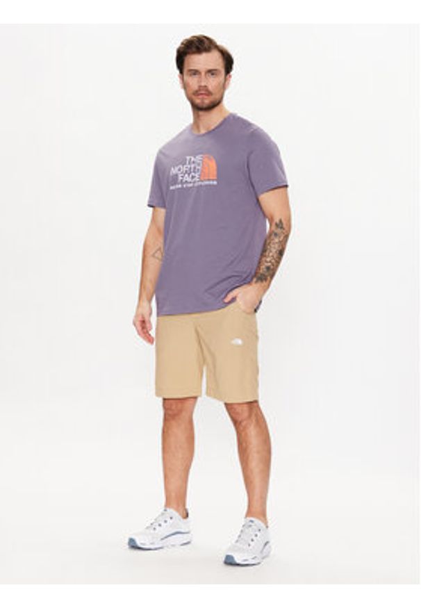 The North Face Szorty sportowe Tanken NF0A2S85 Beżowy Regular Fit. Kolor: beżowy. Materiał: syntetyk