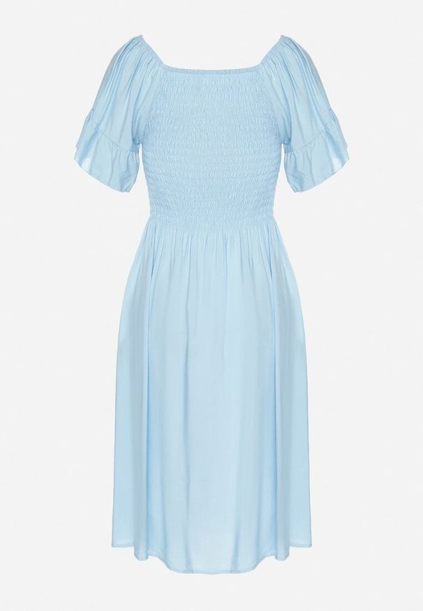 Born2be - Jasnoniebieska Rozkloszowana Sukienka Bawełniana z Bufiastymi Rękawami i Elastyczną Górą Veliova. Okazja: na co dzień. Kolor: niebieski. Materiał: bawełna. Styl: casual, elegancki