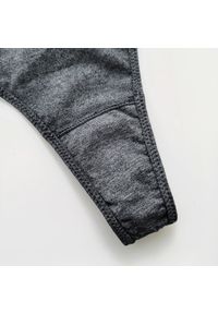 Intica - Stringi damskie z wysokim stanem optycznie wydłużające nogi Jisoon. Stan: podwyższony. Materiał: materiał #11