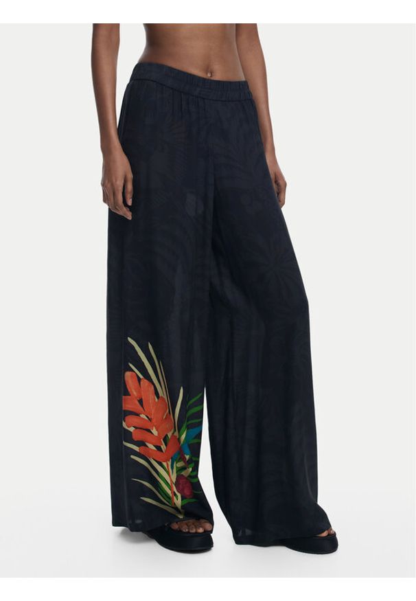 Desigual Spodnie palazzo 25SWMW02 Czarny Wide Leg. Kolor: czarny. Materiał: wiskoza
