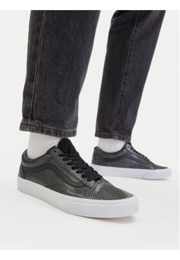 Vans Tenisówki Old Skool VN000EDYBM81 Czarny. Kolor: czarny. Materiał: skóra