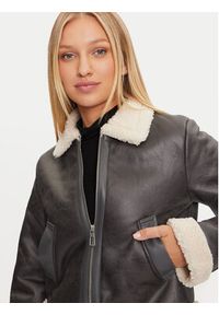 only - ONLY Kurtka z imitacji skóry Betty 15322046 Szary Regular Fit. Kolor: szary. Materiał: skóra
