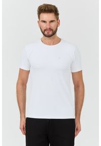 Guess - GUESS Biały t-shirt New Tech Str T. Kolor: biały #1