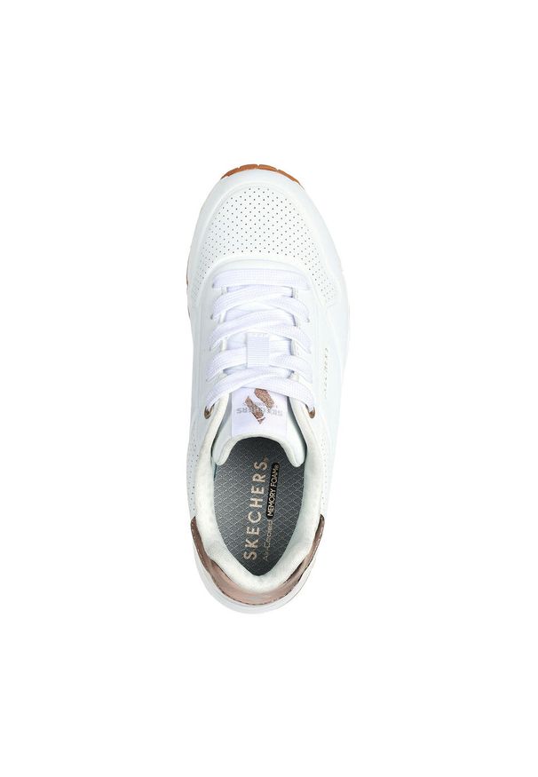 skechers - Buty dla dzieci Skechers Uno. Materiał: materiał, syntetyk. Szerokość cholewki: normalna. Model: Skechers Sport. Sport: turystyka piesza