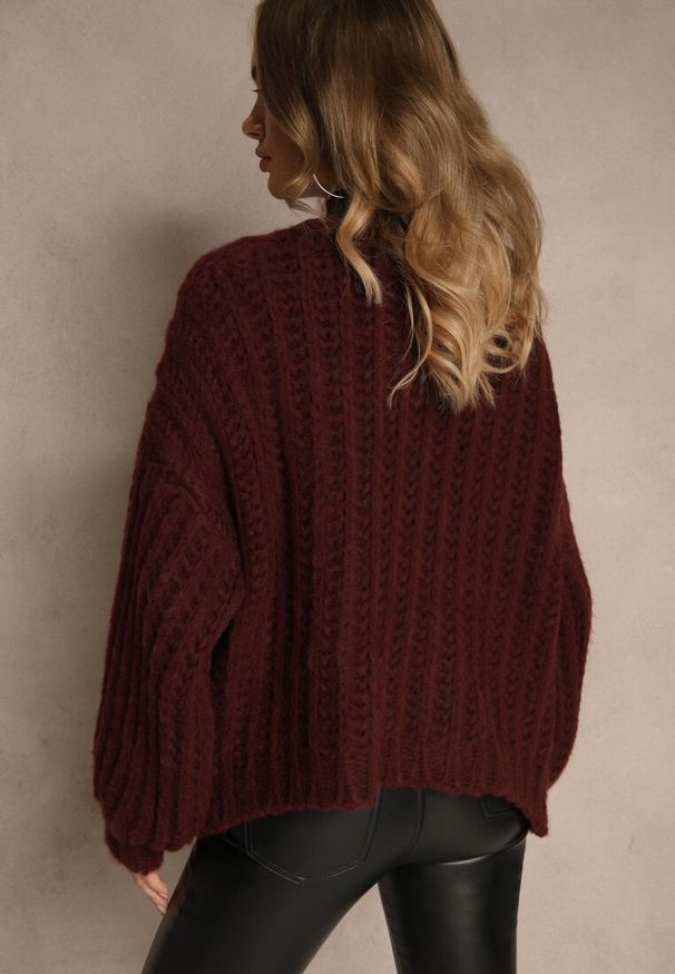 Renee - Bordowy Oversizowy Kardigan Bez Zapięć z Dodatkiem Wełny i Wiskozy Titanesa. Okazja: na imprezę. Kolor: czerwony. Materiał: wiskoza, wełna. Długość: długie. Wzór: aplikacja