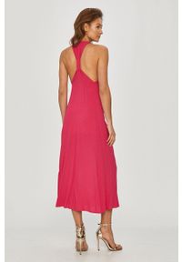 Silvian Heach - Sukienka. Kolor: różowy. Materiał: tkanina. Wzór: gładki. Typ sukienki: rozkloszowane #4