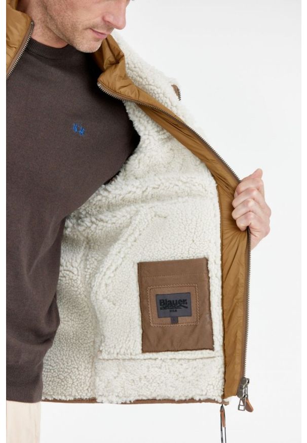 Blauer USA - BLAUER Kożuch męski z pikowanymi rękawami, Rozmiar L. Kolor: brązowy