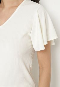 Born2be - Beżowa Bluzka z Szerokimi Rękawami Sunevia. Okazja: na co dzień. Typ kołnierza: dekolt w kształcie V. Kolor: beżowy. Materiał: jeans. Styl: elegancki, casual #6