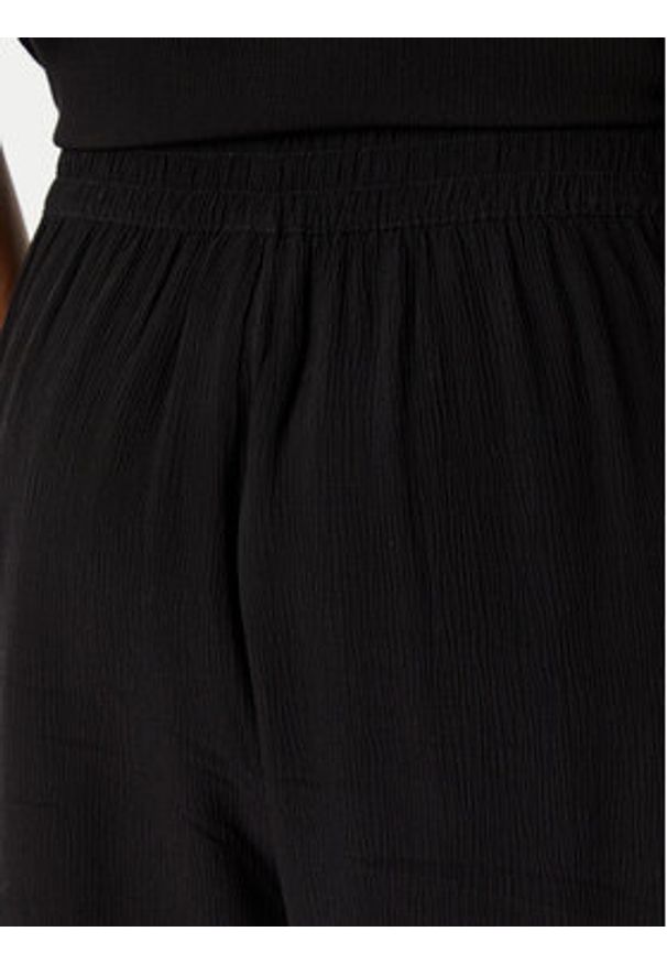 BOSS Szorty materiałowe Double B 50561257 Czarny Regular Fit. Kolor: czarny. Materiał: wiskoza