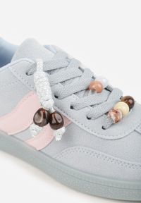 Renee - Niebieskie Sneakersy Typu Tenisówki Ozdobione Koralikami Daemeli. Kolor: niebieski. Materiał: jeans. Wzór: aplikacja. Sezon: lato #9