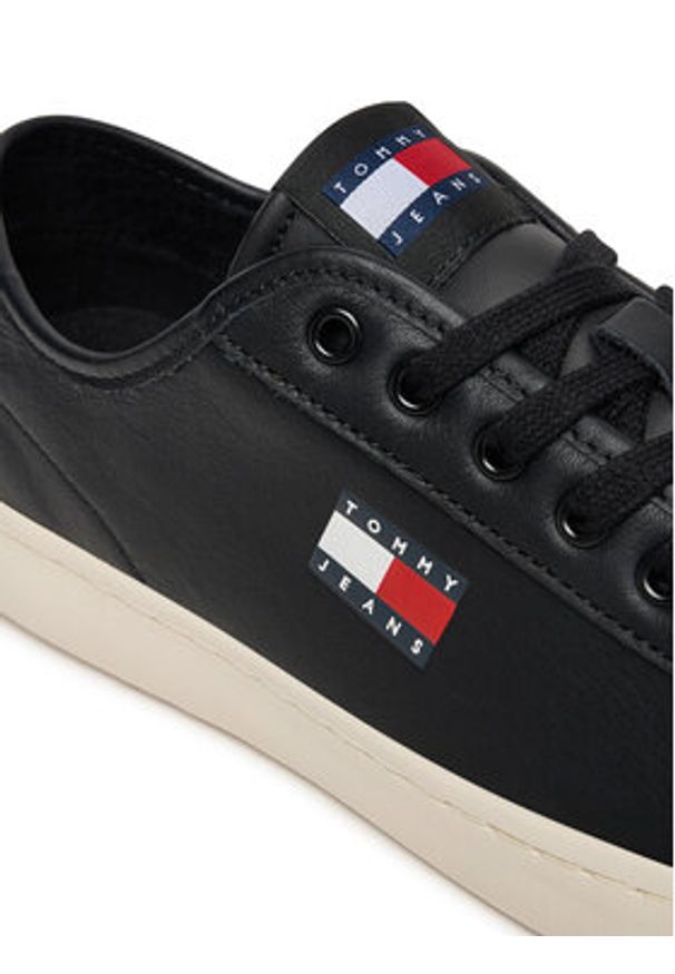 Tommy Jeans Tenisówki Tjw Lightweight Court EN0EN02875 Czarny. Kolor: czarny. Materiał: skóra