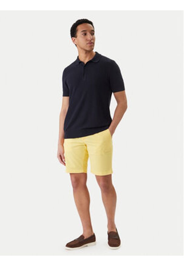 TOMMY HILFIGER - Tommy Hilfiger Szorty materiałowe Denton 9.5 MW0MW42351 Żółty Slim Fit. Kolor: żółty. Materiał: bawełna