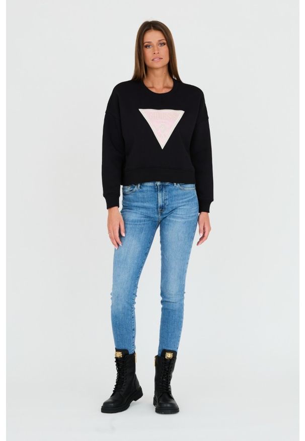 Guess - GUESS Czarna krótka bluza. Kolor: czarny. Długość: krótkie