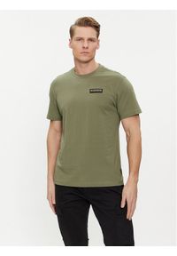 Napapijri T-Shirt Iaato NP0A4HFZ Zielony Regular Fit. Kolor: zielony. Materiał: bawełna #1