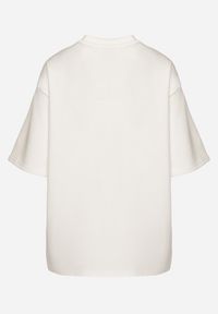 Born2be - Biały T-shirt z Bawełną w Klasycznym Stylu Meravia. Okazja: na co dzień. Kolor: biały. Materiał: bawełna. Wzór: gładki. Styl: klasyczny #4
