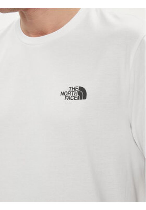 The North Face T-Shirt Simple Dome NF0A87NG Biały Regular Fit. Kolor: biały. Materiał: bawełna
