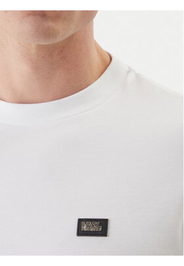 Karl Lagerfeld - KARL LAGERFELD T-Shirt 755052 562235 Biały Regular Fit. Typ kołnierza: dekolt w karo. Kolor: biały. Materiał: bawełna