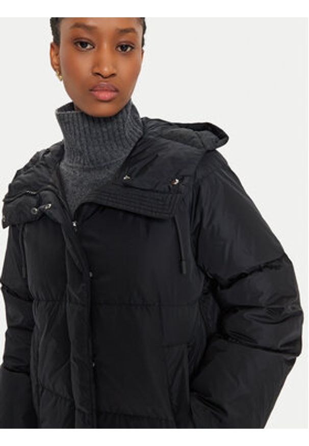 Weekend Max Mara Kurtka puchowa Newbembo 2425496042 Czarny Relaxed Fit. Kolor: czarny. Materiał: syntetyk