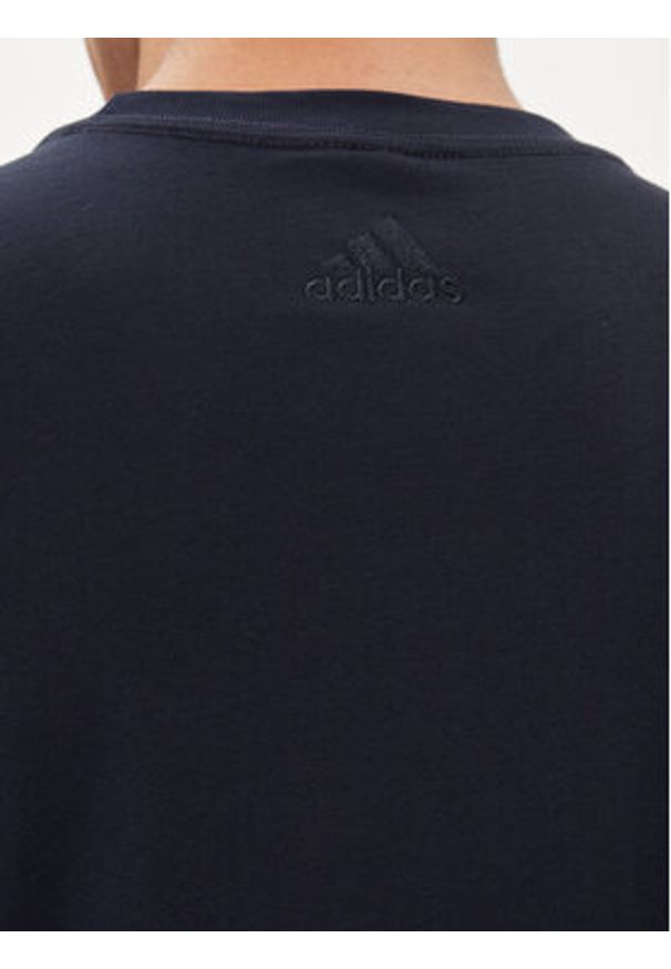 Adidas - adidas T-Shirt Essentials Single Jersey Linear Embroidered Logo T-Shirt IC9275 Niebieski Regular Fit. Kolor: niebieski. Materiał: bawełna