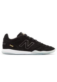Halówki męskie New Balance 442 V2 PRO IN MS41LBK2 – czarne. Kolor: czarny. Materiał: materiał, skóra, syntetyk, guma. Szerokość cholewki: normalna. Sport: fitness, bieganie