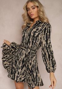 Renee - Czarna Koszulowa Sukienka Mini z Falbanką i Wiązanym Paskiem Anagal. Kolor: czarny. Materiał: materiał. Wzór: aplikacja. Typ sukienki: koszulowe. Długość: mini