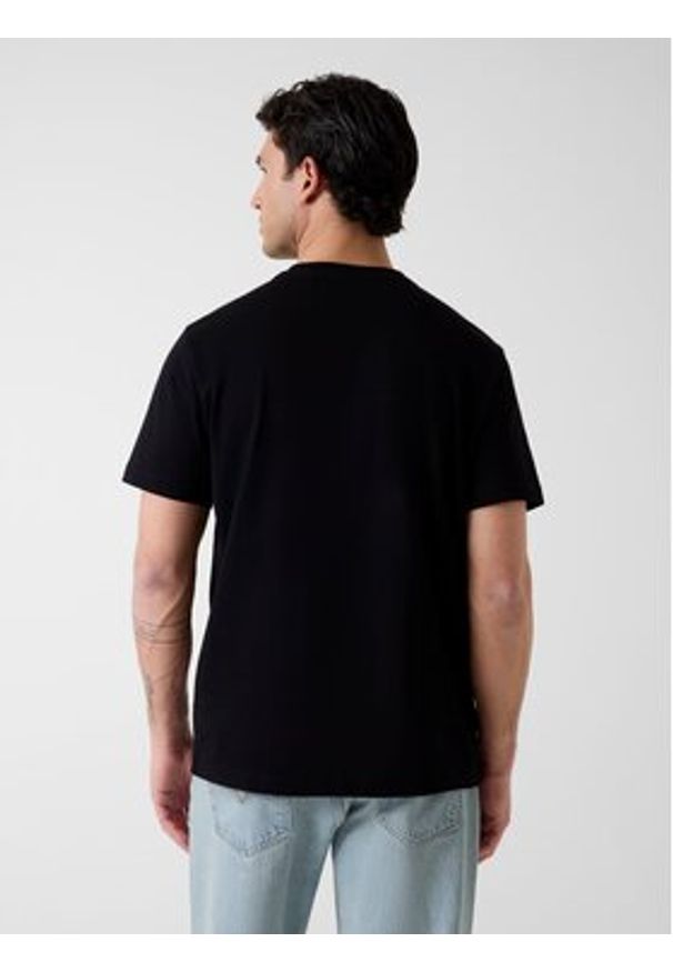 Guess T-Shirt 181622 Czarny Classic Fit. Kolor: czarny