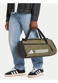 Adidas - adidas Torba Essentials 3-Stripes Duffel Bag Small IZ1907 Khaki. Kolor: brązowy. Materiał: materiał #3