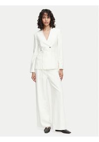 Calvin Klein Marynarka LV044F408G Kremowy Regular Fit. Kolor: kremowy. Materiał: wiskoza #2